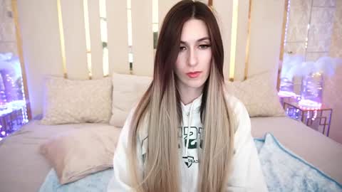 Snapshot of miss_martini chatting on December 2024 10:23:02 AM   online show from December 2024 10:23:02 AM