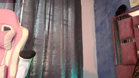 miss_merly online show from May 2026 12:22:01 PM