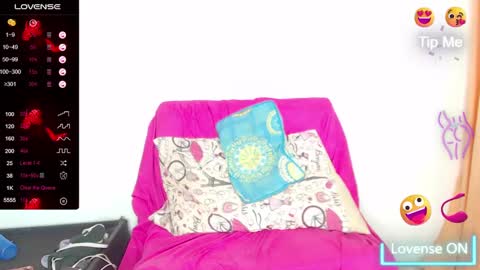 Snapshot of miss_mestiza chatting on January 2025 05:43:02 PM Ashley online show from January 2025 05:43:02 PM