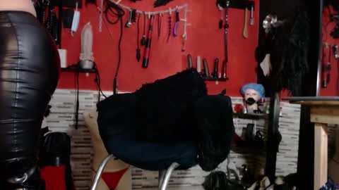 Snapshot of miss_mirandaa chatting on March 2026 11:50:02 AM Mistress Miranda online show from March 2026 11:50:02 AM