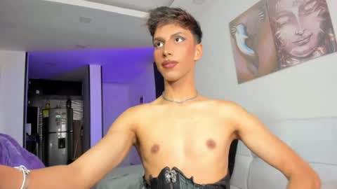 Snapshot of miss_myers chatting on May 2026 04:59:02 PM Goddess Myers thumb up is important for me kisses online show from May 2026 04:59:02 PM