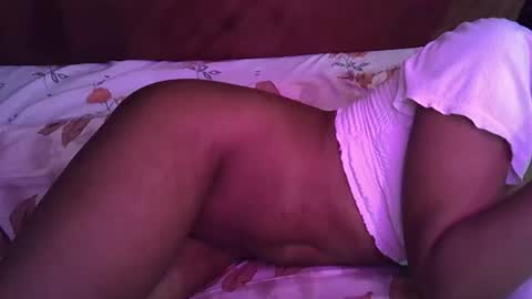 Snapshot of miss_rihanna2 chatting on November 2025 07:14:02 PM miss_rihanna2 online show from November 2025 07:14:02 PM