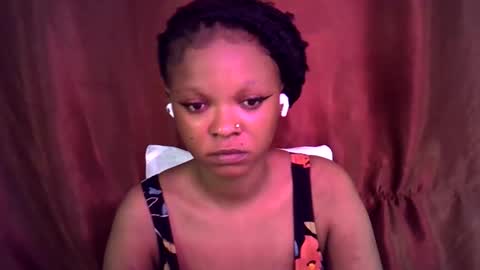 Snapshot of miss_rihanna2 chatting on November 2025 05:06:01 AM miss_rihanna2 online show from November 2025 05:06:01 AM