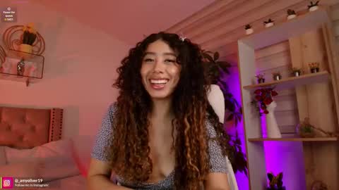 Snapshot of miss_sidney chatting on March 2025 12:47:01 PM Amy Olivera online show from March 2025 12:47:01 PM