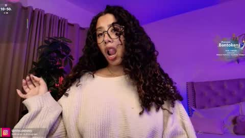 Snapshot of miss_sidney chatting on September 2025 11:59:01 AM Amy Olivera online show from September 2025 11:59:01 AM