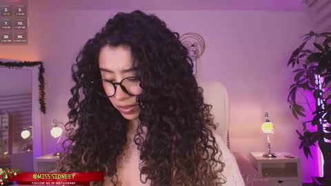 Snapshot of miss_sidney chatting on December 2025 12:58:02 PM Amy Olivera online show from December 2025 12:58:02 PM