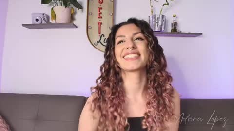 Adara Lpez online show from October 2025 02:17:01 AM
