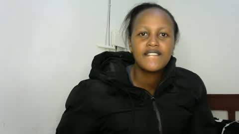 miss_vall online show from December 2024 09:37:01 PM