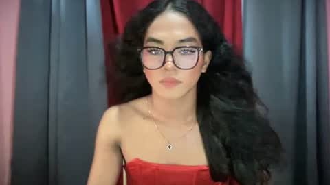 Snapshot of miss_veron_xoxo chatting on November 2025 08:34:02 AM miss_veron_xoxo online show from November 2025 08:34:02 AM