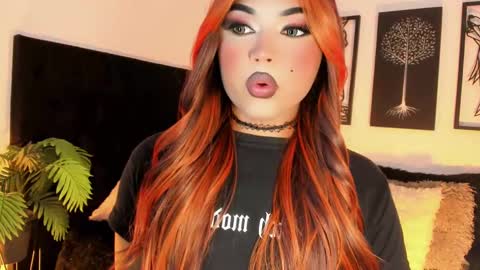 miss_zz online show from October 2025 05:00:01 PM