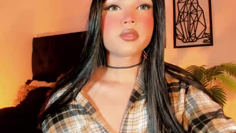 miss_zz online show from December 2025 06:27:01 PM