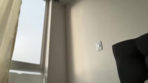 Ameliahs online show from November 2025 11:55:02 AM