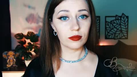 The divine Beverly online show from February 2025 03:14:01 PM