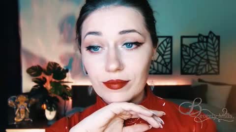 The divine Beverly online show from February 2025 07:28:02 PM