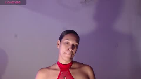 Snapshot of misscruzxz chatting on December 2025 10:16:02 PM Donna di Diamanti online show from December 2025 10:16:02 PM