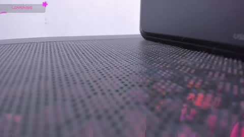 Vane online show from March 2026 11:07:02 PM