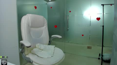 Miss Domina online show from January 2026 04:14:01 AM