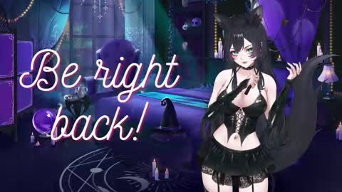 misselliefox online show from November 2025 05:55:02 PM