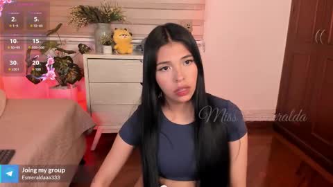 Snapshot of missesmeralda chatting on October 2025 09:34:02 PM Julieta Arboleda but i like call me esme online show from October 2025 09:34:02 PM