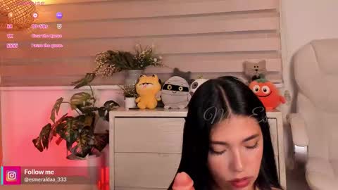 Snapshot of missesmeralda chatting on October 2025 10:09:02 PM Julieta Arboleda but i like call me esme online show from October 2025 10:09:02 PM