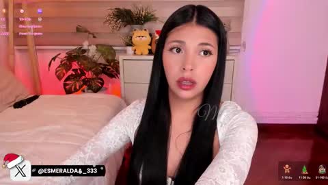 Snapshot of missesmeralda chatting on December 2025 09:12:02 PM Julieta Arboleda but i like call me esme online show from December 2025 09:12:02 PM