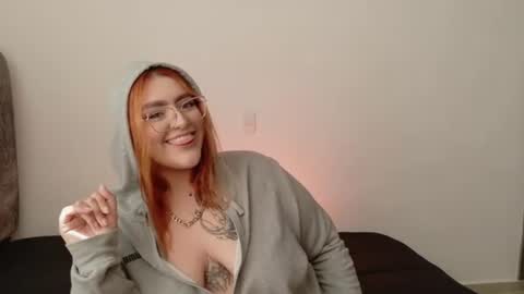 Snapshot of missevans_ chatting on June 2026 03:14:02 PM missevans_ online show from June 2026 03:14:02 PM