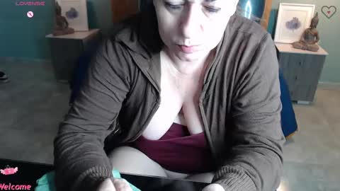 Snapshot of missgomezz_ chatting on December 2024 10:34:02 AM Maria Gomezz online show from December 2024 10:34:02 AM
