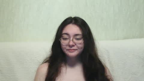 missis mona online show from January 2025 04:39:01 PM