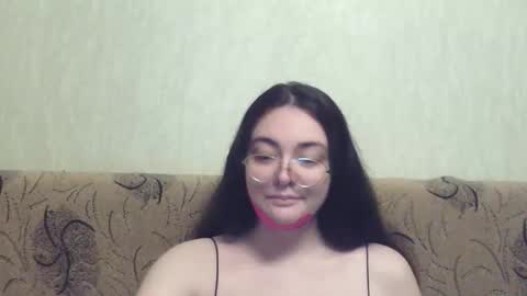 missis mona online show from November 2025 12:38:02 AM