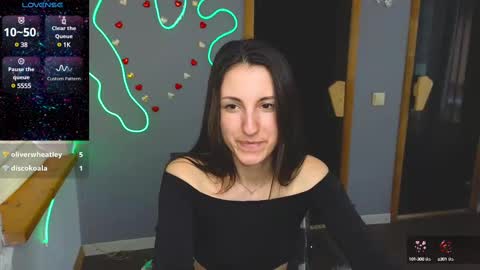 Sofia online show from March 2025 10:14:02 AM