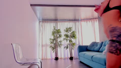 Snapshot of misskiarra chatting on January 2025 08:52:01 AM misskiarra online show from January 2025 08:52:01 AM