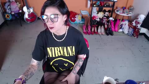 Miss Mia online show from January 2025 12:04:02 PM