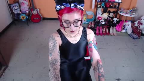 Miss Mia online show from January 2025 04:08:02 PM