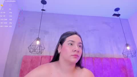 Snapshot of missmiaa_ chatting on May 2026 11:49:02 AM Mia online show from May 2026 11:49:02 AM