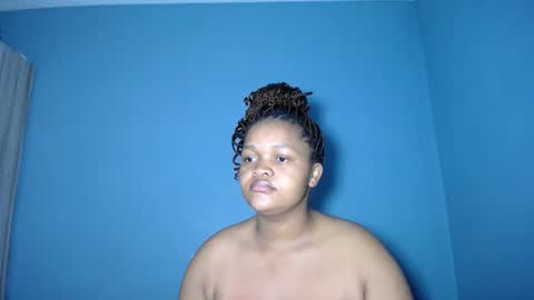 mimmi online show from November 2025 07:03:02 AM