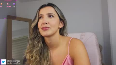 Snapshot of missmonaco chatting on October 2025 12:34:01 AM Emma Rivera online show from October 2025 12:34:01 AM