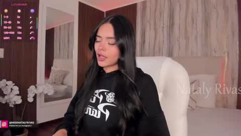 Snapshot of missnataly_ chatting on September 2025 10:24:01 PM Nataly Rivas online show from September 2025 10:24:01 PM