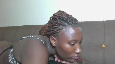 Snapshot of missprettygal chatting on November 2025 06:29:01 PM pretty gal online show from November 2025 06:29:01 PM