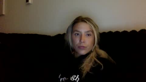 Snapshot of misss_alyssaaa chatting on May 2026 02:07:02 AM Alyssa online show from May 2026 02:07:02 AM