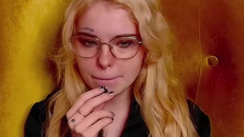 Misss Lola Angel online show from September 2025 02:33:01 PM