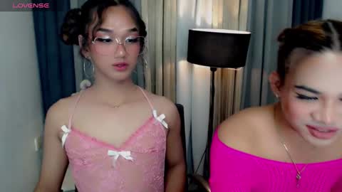 misstrishontop online show from February 2025 02:11:02 PM