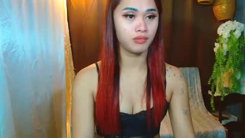 Snapshot of missviolet11 chatting on December 2024 02:33:01 PM SweetViolet online show from December 2024 02:33:01 PM