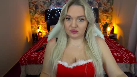 Snapshot of missyymartinezz chatting on December 2024 07:46:01 AM Amely online show from December 2024 07:46:01 AM