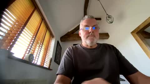 Snapshot of misterblivs chatting on February 2025 02:34:01 PM Misterblivs online show from February 2025 02:34:01 PM