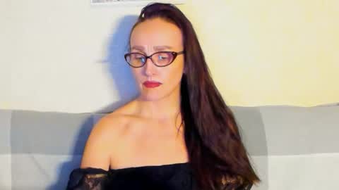 Snapshot of mistress_ass chatting on February 2026 08:07:02 PM Victoria Eden online show from February 2026 08:07:02 PM