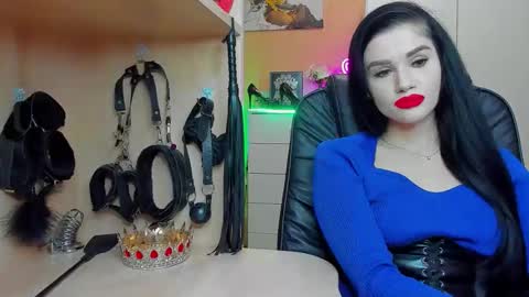 Mistress Kristi online show from October 2025 07:03:02 PM