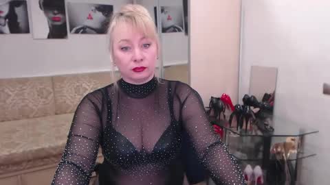 mistress_milfa online show from March 2025 06:44:02 PM