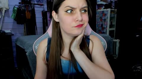 Dirty Priest and Ivi online show from January 2025 07:12:01 PM