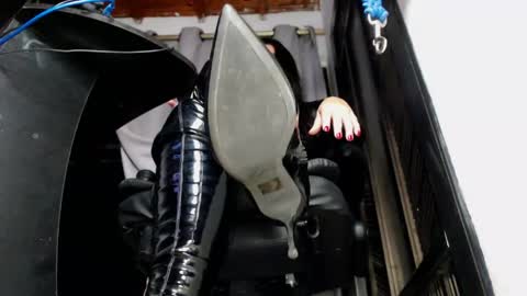 Snapshot of mistressanna_ chatting on April 2026 12:57:01 AM Mistress Anna Alves online show from April 2026 12:57:01 AM