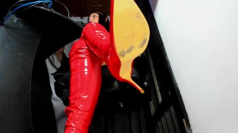 Snapshot of mistressanna_ chatting on May 2026 01:13:02 AM Mistress Anna Alves online show from May 2026 01:13:02 AM